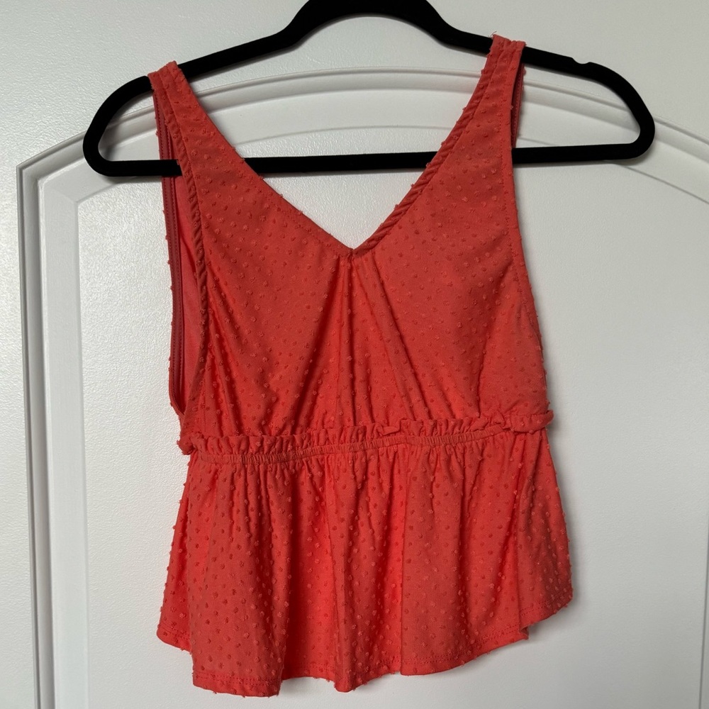 Coral cropped tank top